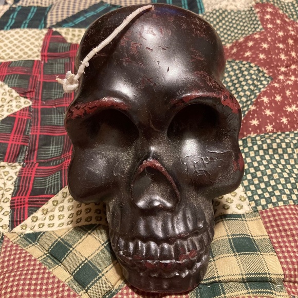 Skull candle - Picture 1 of 4